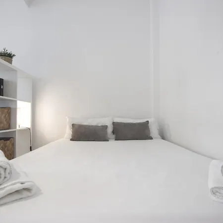 Rentalsevilla Santa Rufina Apartment *